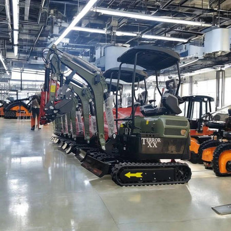 2025 4,000 lb Green TYPHON TERROR XX Mini Excavator Rubber Track with Kubota D902 Diesel Engine USA