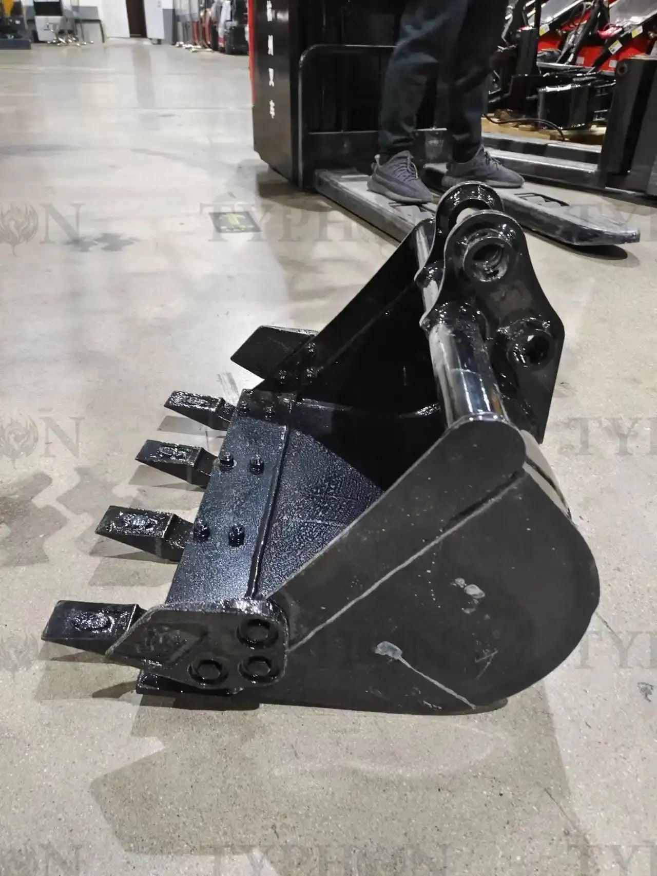 2-3.5 Ton Mini Excavator Attachment 600mm Teeth Bucket Trenching Buckets 23 inch