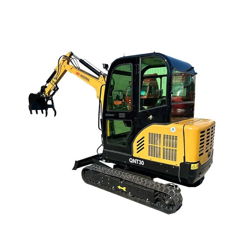 1.8 Ton Hydraulic Digger Tracked Mini Excavator w/ 25HP Kubota Diesel D902 Engine & Pilot Control | AGT-QNT30